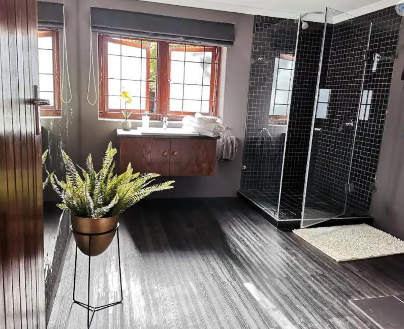 Mead, Pinelands Appartement Kaapstad Buitenkant foto